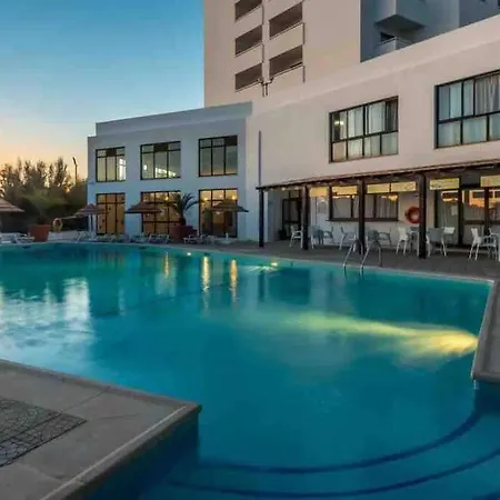 Ocean Eyes. Amazing 180º View Of The Sea And Apartament Albufeira