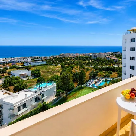 Ocean Eyes. Amazing 180º View Of The Sea And 아파트 *