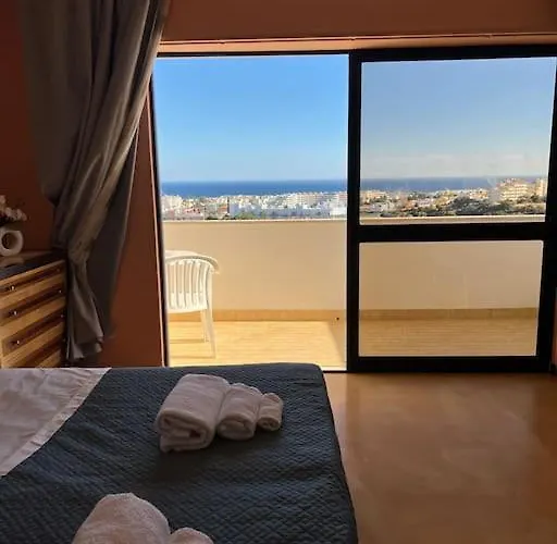 Ocean Eyes. Amazing 180º View Of The Sea And Albufeira