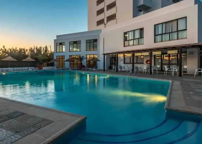 Ocean Eyes. Amazing 180º View Of The Sea And Lejlighed Albufeira